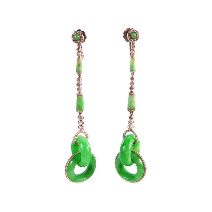Pair of Art Deco jade graduated circle link pendant earrings